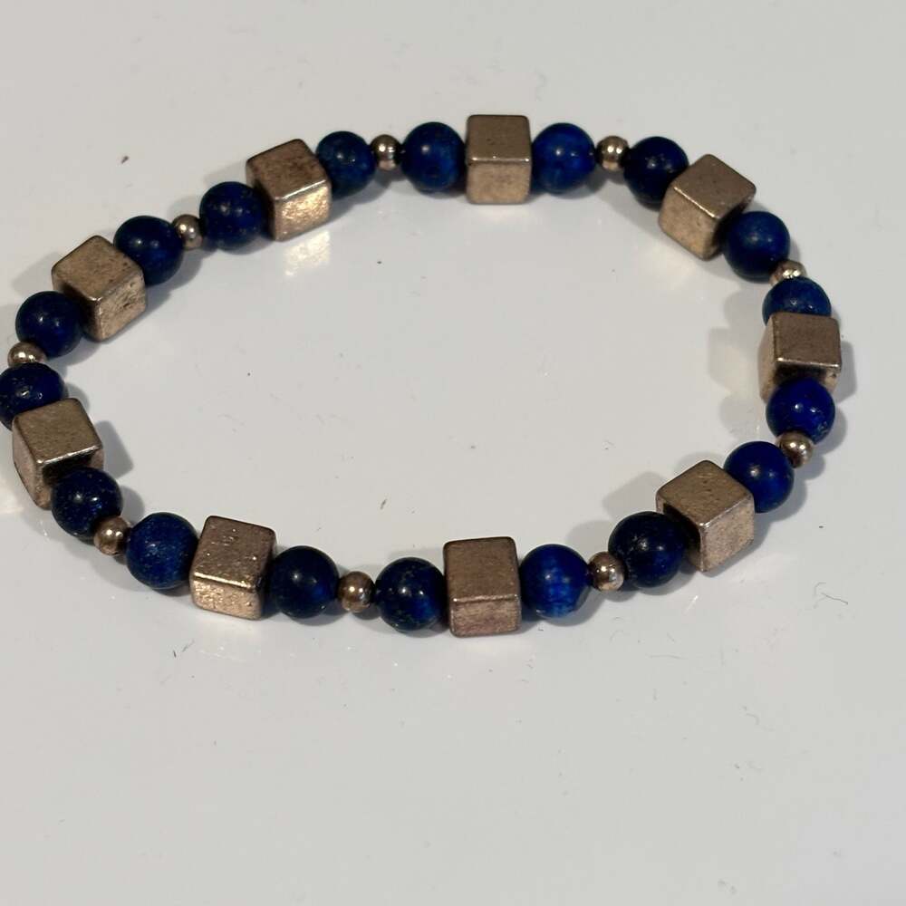Lapis Lazuli and Metal Cube Beaded Bracelet